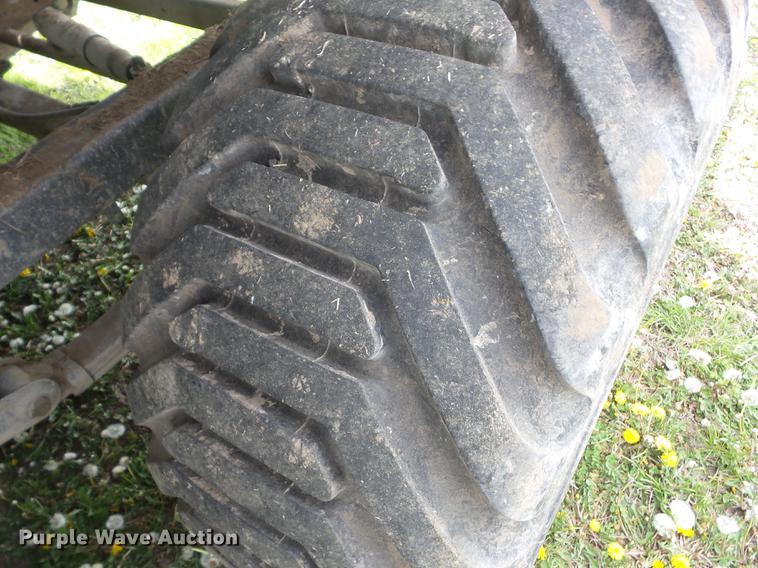 image for item J8529 2013 Massey-Ferguson Hesston 2170XD large square baler