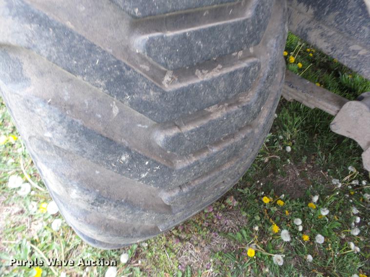 image for item J8529 2013 Massey-Ferguson Hesston 2170XD large square baler