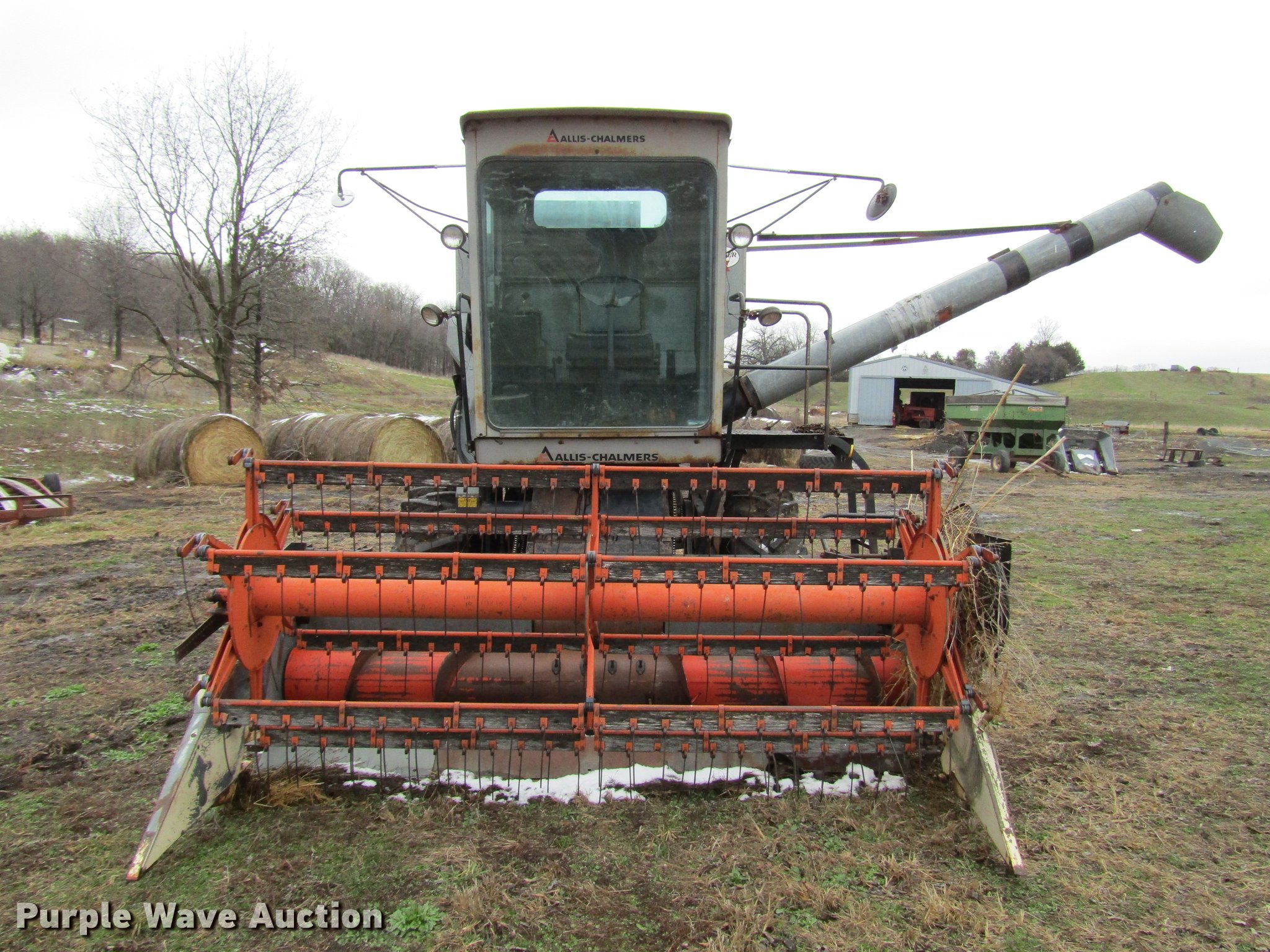 Allis Chalmers Gleaner K combine in Chillicothe, MO Item DD7423 sold