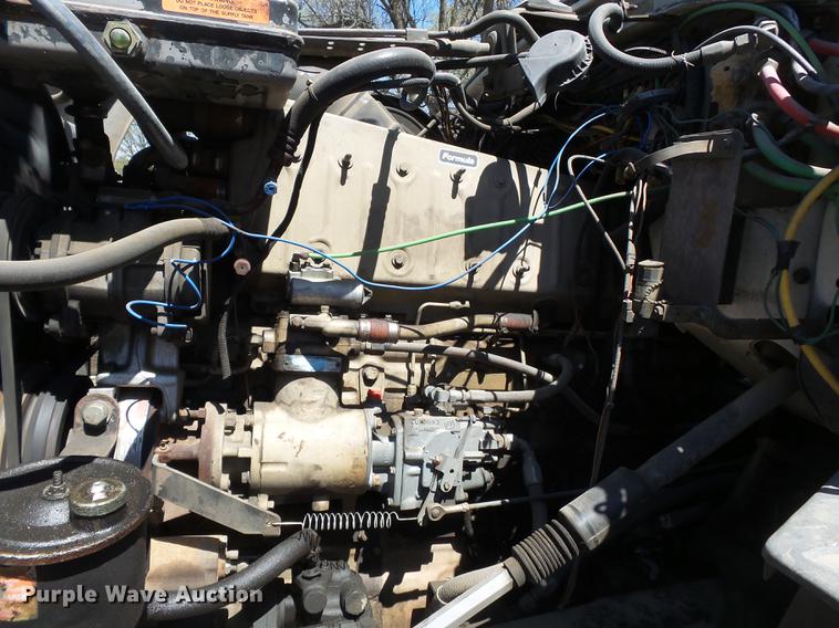 image for item DB7167 1988 Ford L9000 semi truck