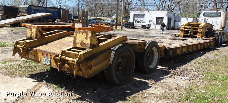 image for item DB7168 1989 Eager Beaver 356SL lowboy equipment trailer