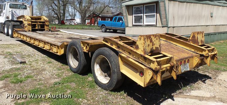 image for item DB7168 1989 Eager Beaver 356SL lowboy equipment trailer