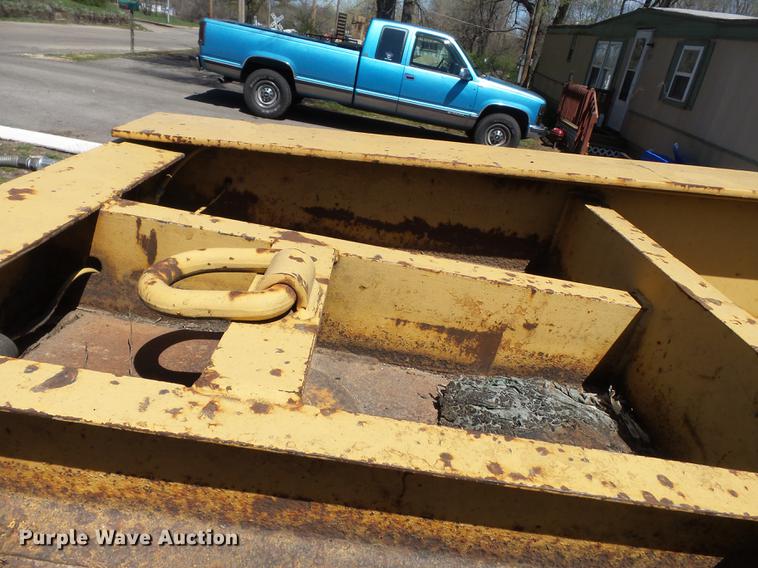 image for item DB7168 1989 Eager Beaver 356SL lowboy equipment trailer