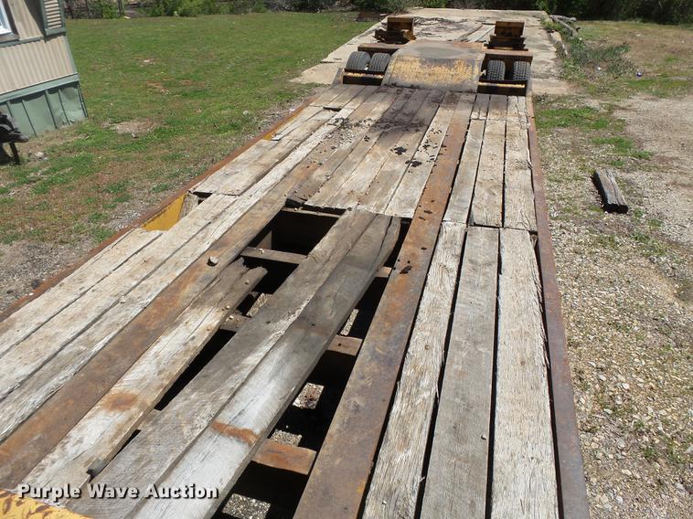 image for item DB7168 1989 Eager Beaver 356SL lowboy equipment trailer