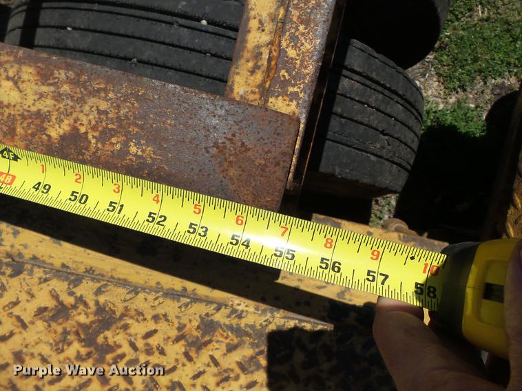 image for item DB7168 1989 Eager Beaver 356SL lowboy equipment trailer