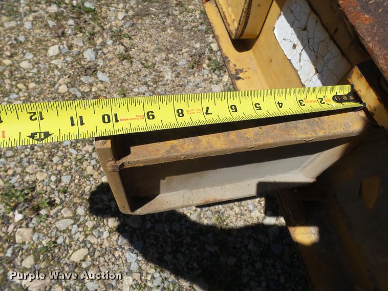 image for item DB7168 1989 Eager Beaver 356SL lowboy equipment trailer