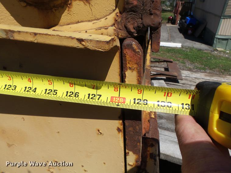 image for item DB7168 1989 Eager Beaver 356SL lowboy equipment trailer