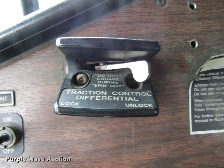 image for item DC4261 1998 Freightliner FLD120 semi truck