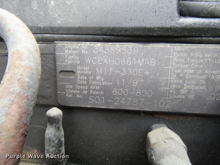 image for item DC4261 1998 Freightliner FLD120 semi truck