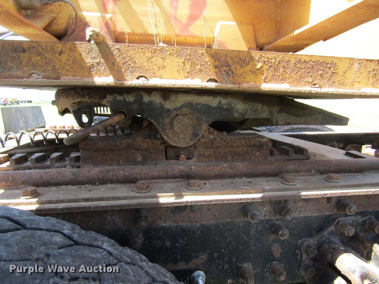 image for item DC4275 1992 Load King 1827-2-2 bottom dump trailer