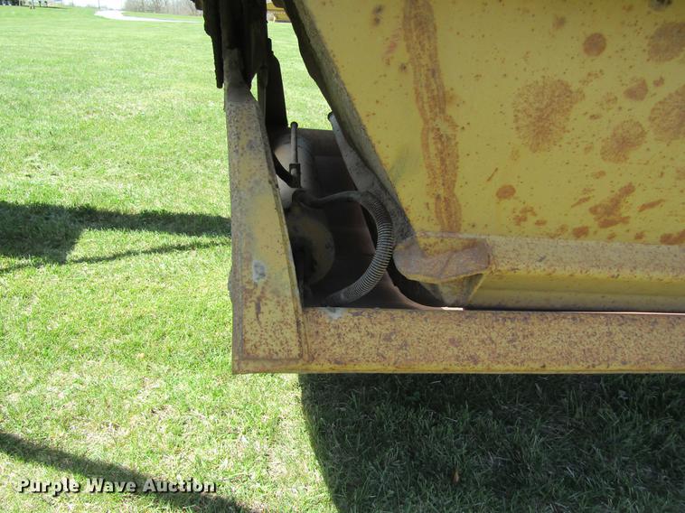 image for item DC4275 1992 Load King 1827-2-2 bottom dump trailer