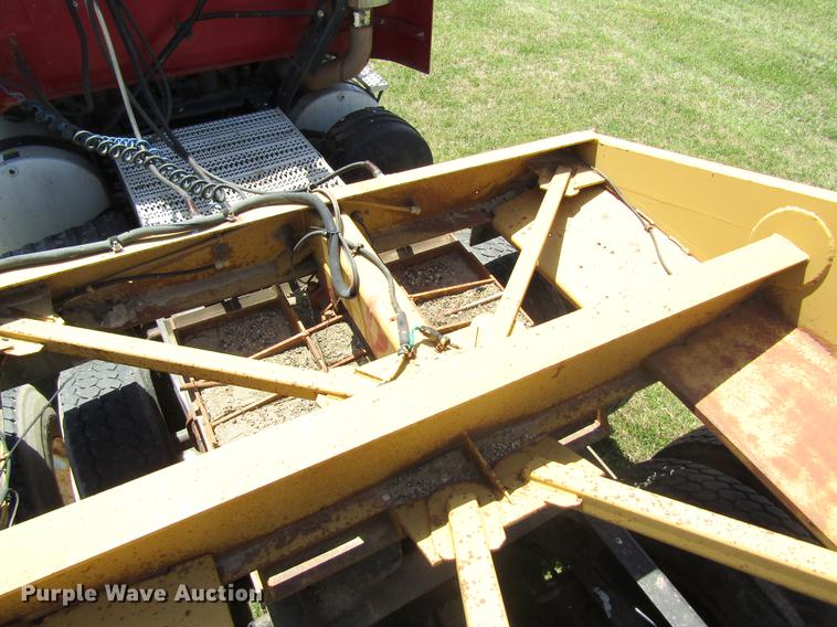 image for item DC4275 1992 Load King 1827-2-2 bottom dump trailer