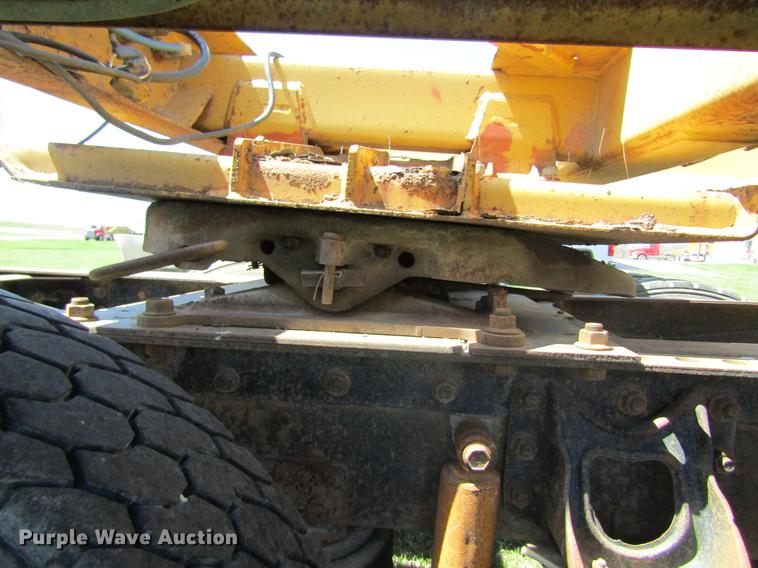 image for item DC4276 1998 Load King 2060-40-2 bottom dump trailer