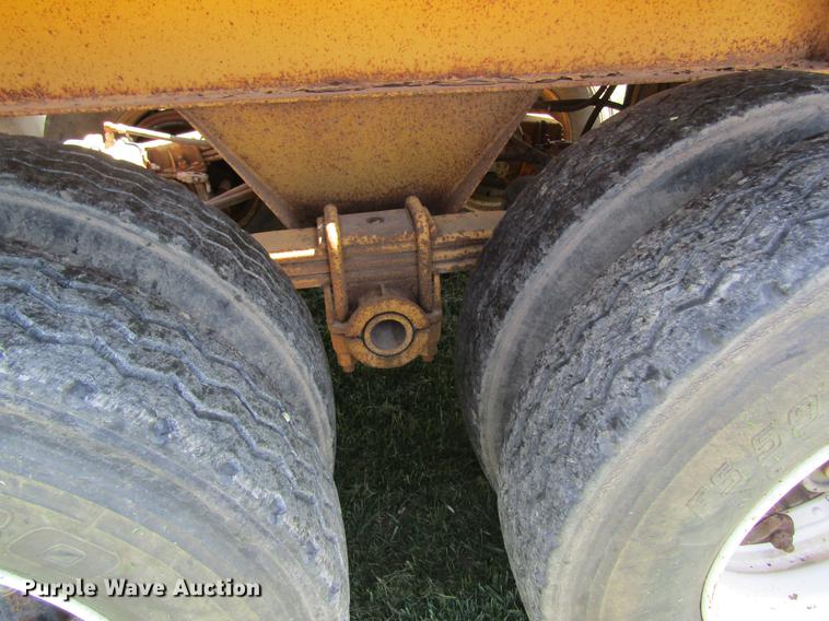 image for item DC4276 1998 Load King 2060-40-2 bottom dump trailer