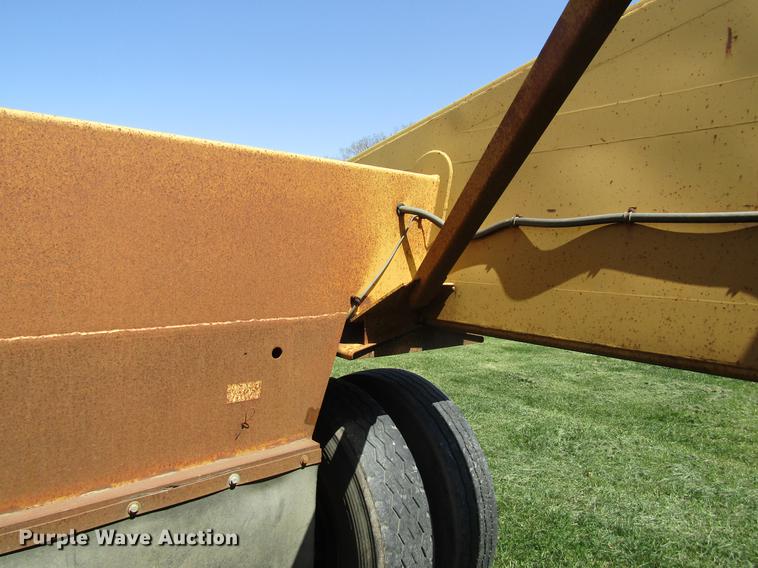 image for item DC4276 1998 Load King 2060-40-2 bottom dump trailer