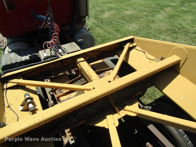 image for item DC4276 1998 Load King 2060-40-2 bottom dump trailer