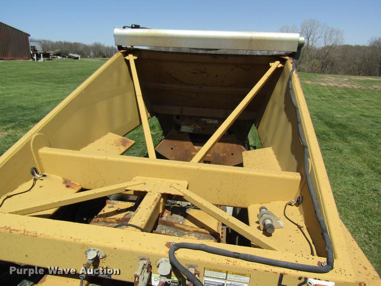 image for item DC4276 1998 Load King 2060-40-2 bottom dump trailer