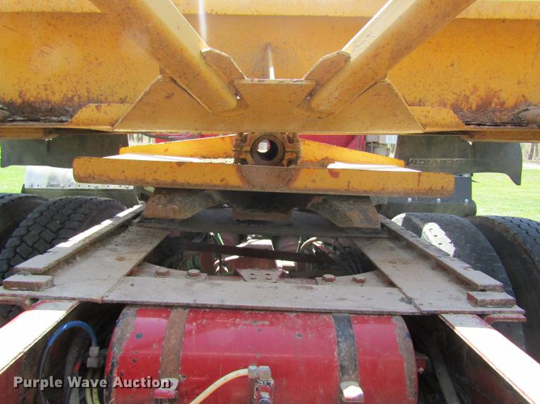 image for item DC4277 1998 Load King 2060-40-2 bottom dump trailer