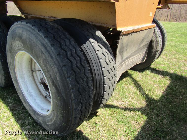 image for item DC4277 1998 Load King 2060-40-2 bottom dump trailer