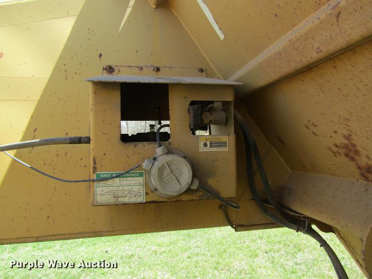 image for item DC4277 1998 Load King 2060-40-2 bottom dump trailer