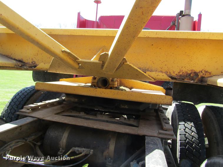 image for item DC4278 1997 Load King 2060-40-2 bottom dump trailer