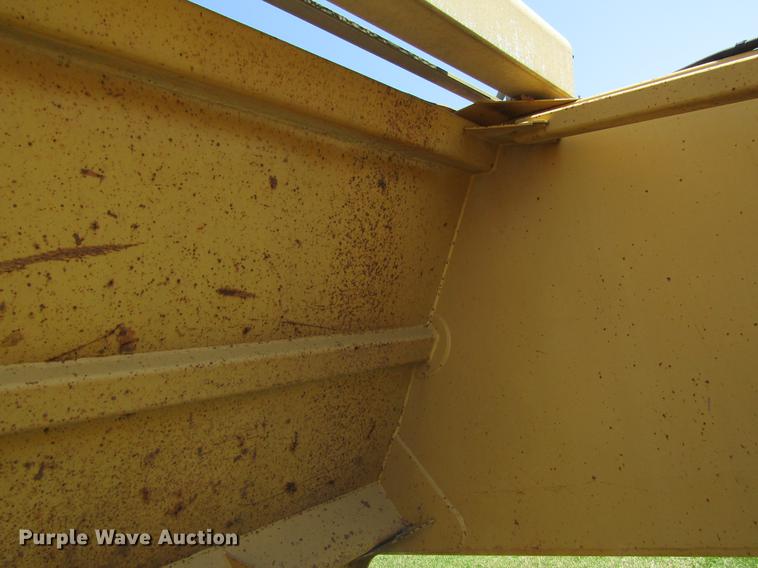 image for item DC4278 1997 Load King 2060-40-2 bottom dump trailer