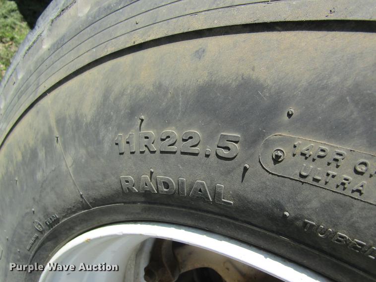 image for item DC4278 1997 Load King 2060-40-2 bottom dump trailer