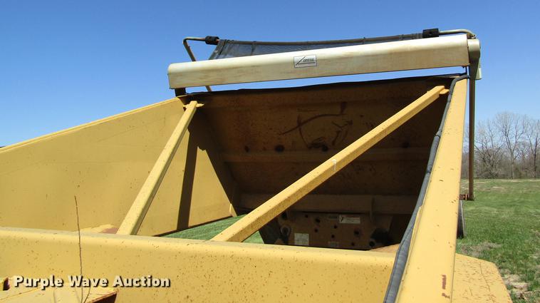 image for item DC4279 1997 Load King 2060-40-2 bottom dump trailer
