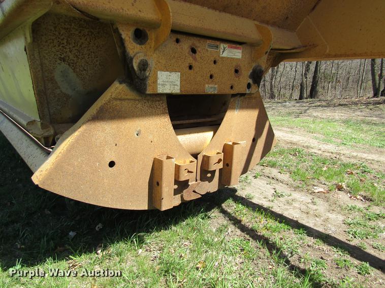 image for item DC4279 1997 Load King 2060-40-2 bottom dump trailer