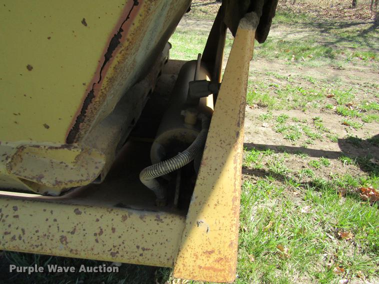 image for item DC4279 1997 Load King 2060-40-2 bottom dump trailer
