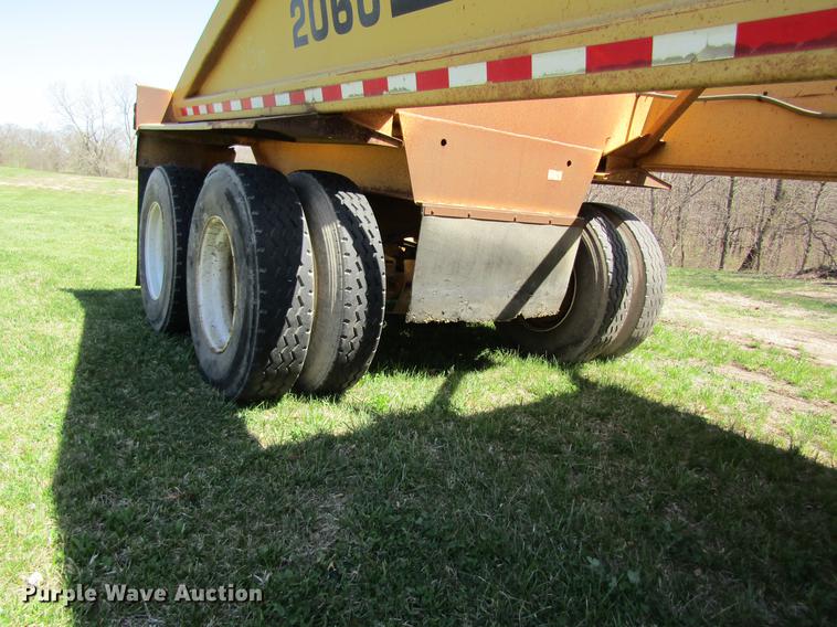 image for item DC4279 1997 Load King 2060-40-2 bottom dump trailer