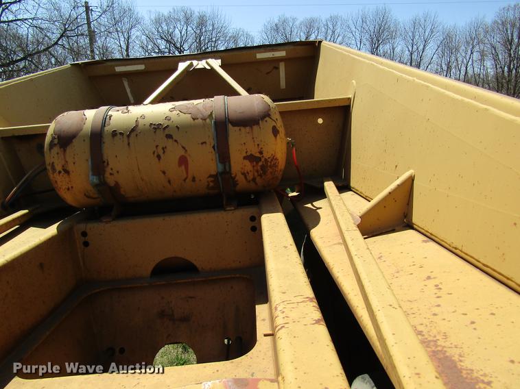 image for item DC4279 1997 Load King 2060-40-2 bottom dump trailer