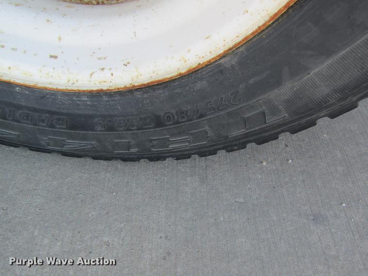 image for item DC4285 2005 International TranStar 8600 semi truck