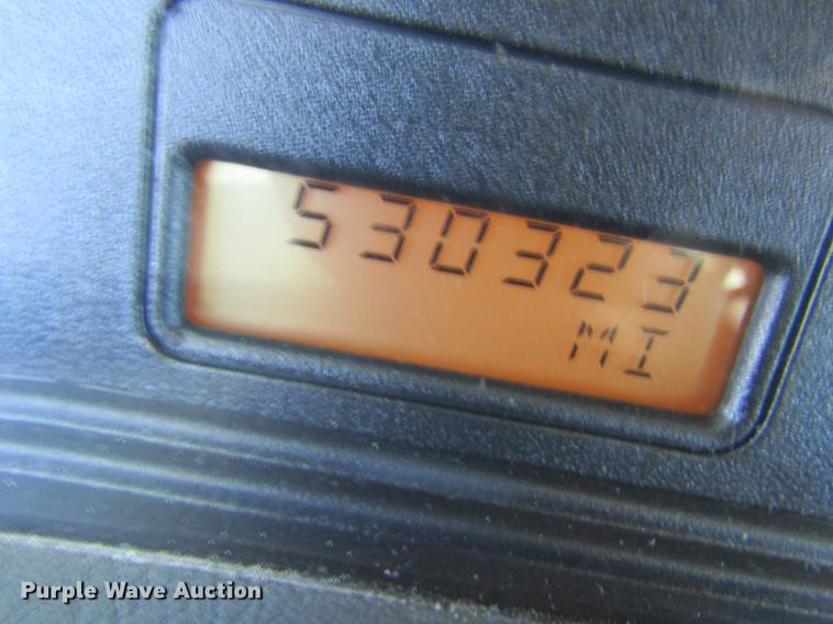 image for item DC4285 2005 International TranStar 8600 semi truck