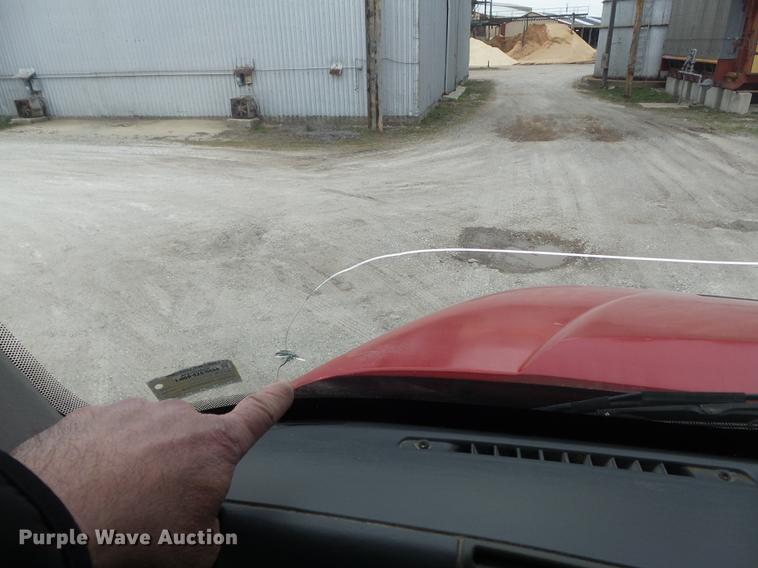 image for item DC7361 2007 Freightliner Columbia semi truck