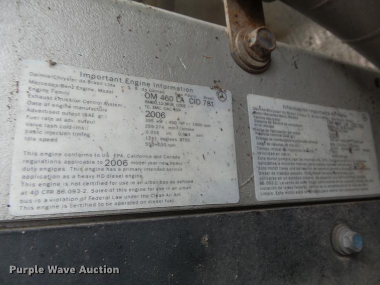 image for item DC7361 2007 Freightliner Columbia semi truck