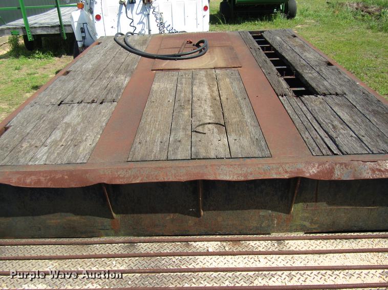 image for item DC7927 2001 Trail Boss KH49HTA drop deck equipment trailer