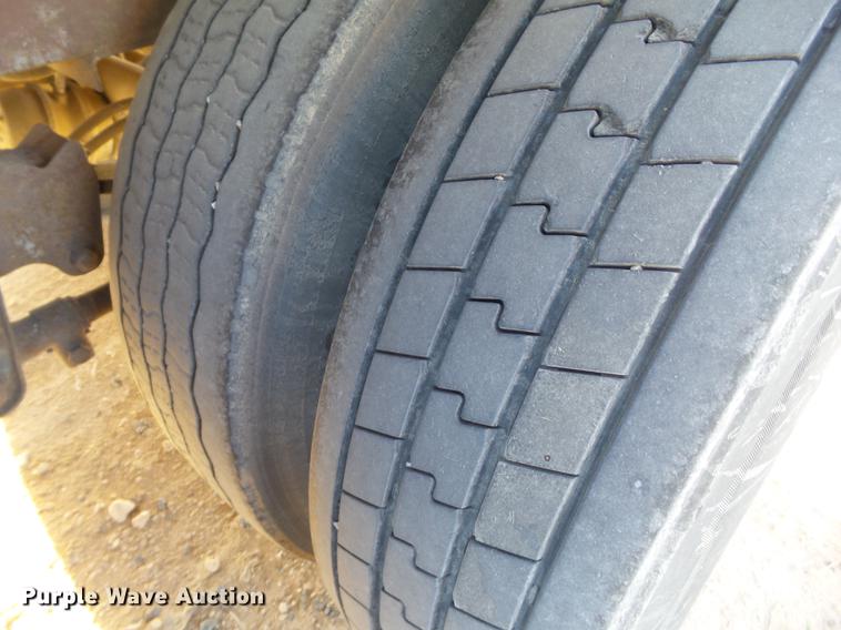 image for item DD1197 1994 Wabash SA-182CW dry van trailer