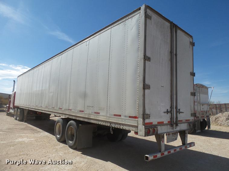 image for item DD1200 1995 Hyundai dry van trailer