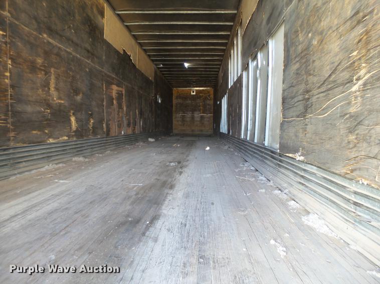 image for item DD1200 1995 Hyundai dry van trailer