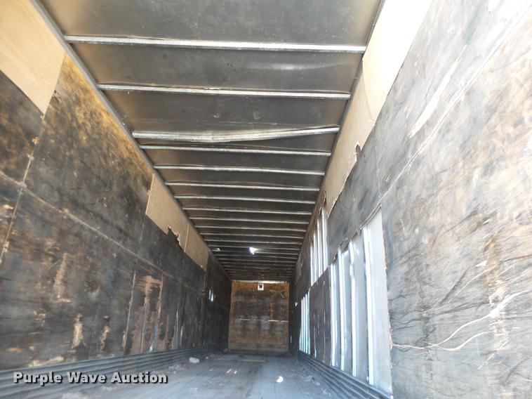 image for item DD1200 1995 Hyundai dry van trailer