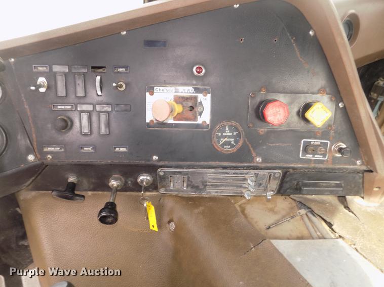 image for item DD2788 1979 International C04070B semi truck