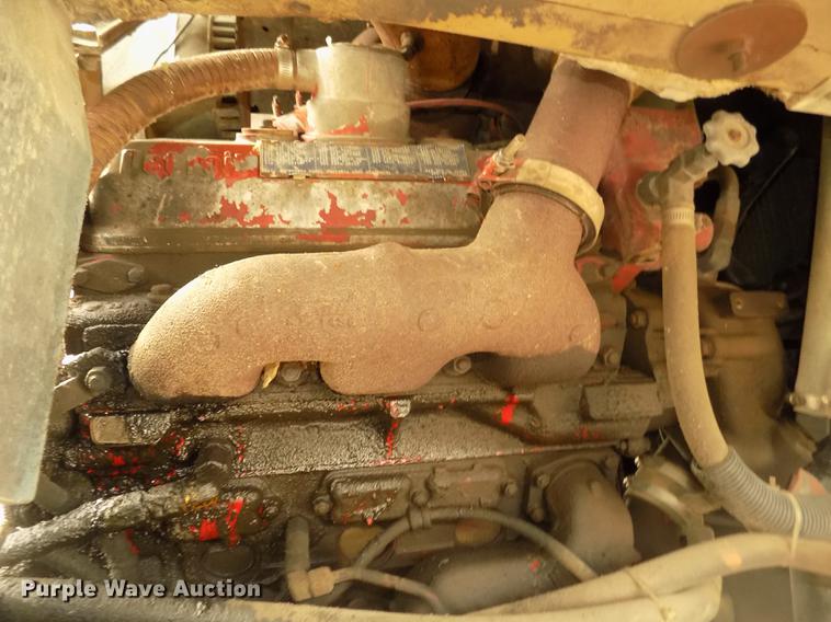 image for item DD2788 1979 International C04070B semi truck