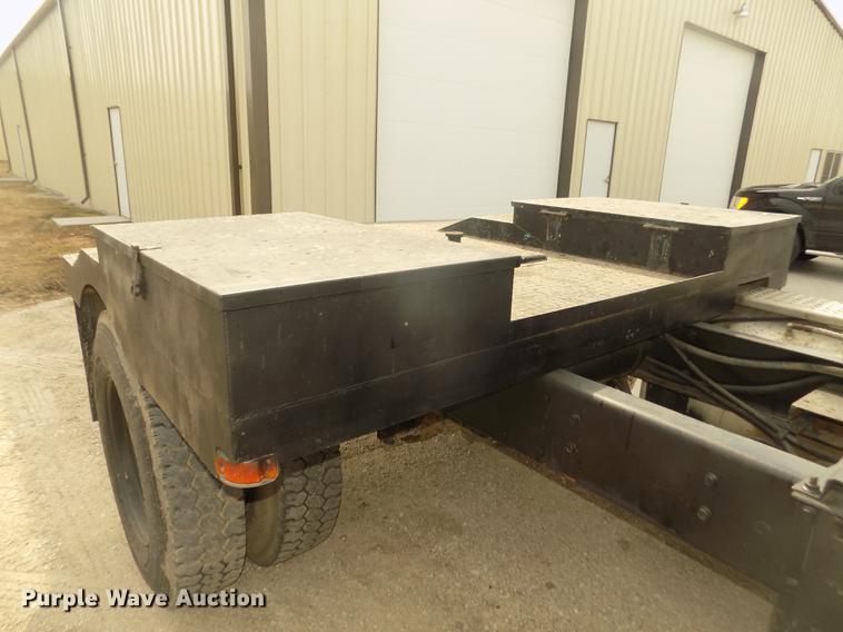 image for item DD2788 1979 International C04070B semi truck