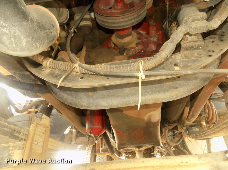 image for item DD2788 1979 International C04070B semi truck