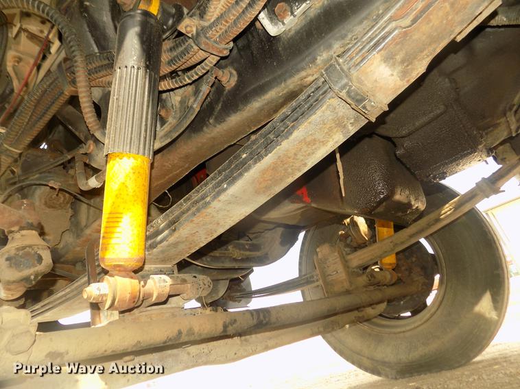 image for item DD2788 1979 International C04070B semi truck