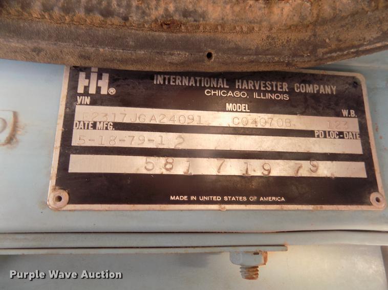 image for item DD2788 1979 International C04070B semi truck