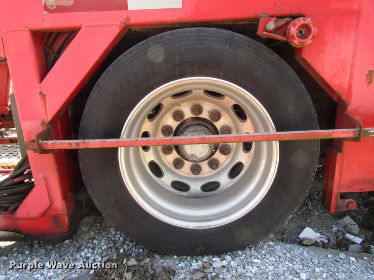 image for item DD7444 2002 Cottrell CS-12LTB car carrier