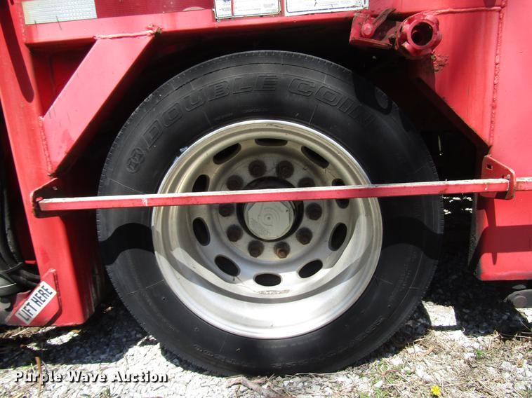 image for item DD7444 2002 Cottrell CS-12LTB car carrier