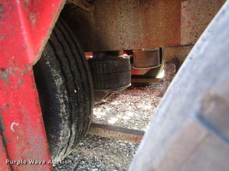 image for item DD7444 2002 Cottrell CS-12LTB car carrier